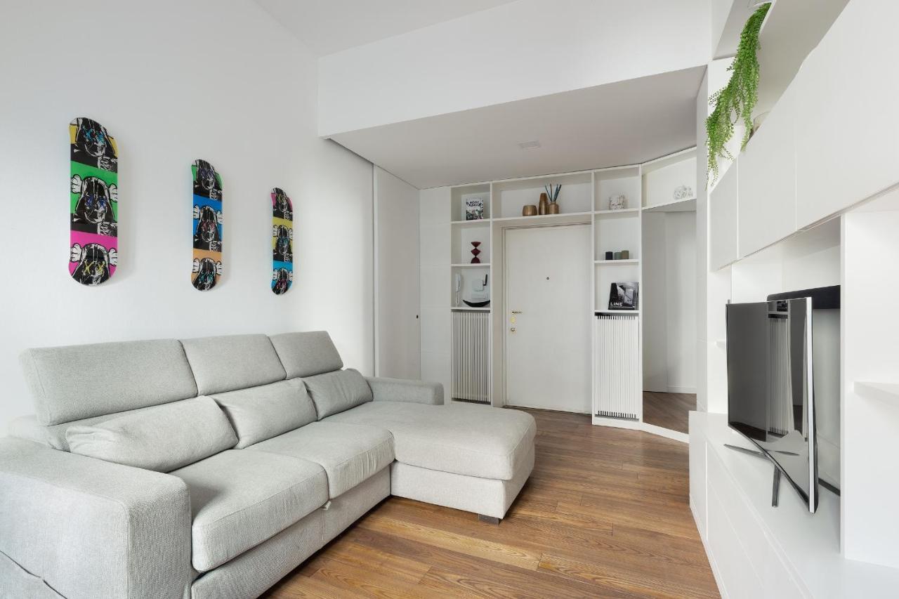 Hl Apartment - Brera, Garibaldi, Moscova, Duomo, Montenapoleone Milano Eksteriør billede